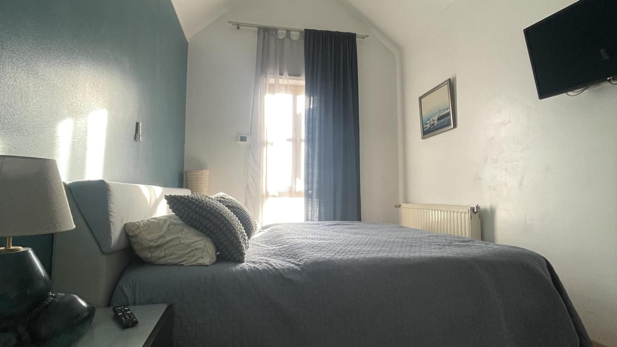 Vila Milka - Balkon - Besplatan Parking - Samostalna Prijava Karlovac Exteriör bild