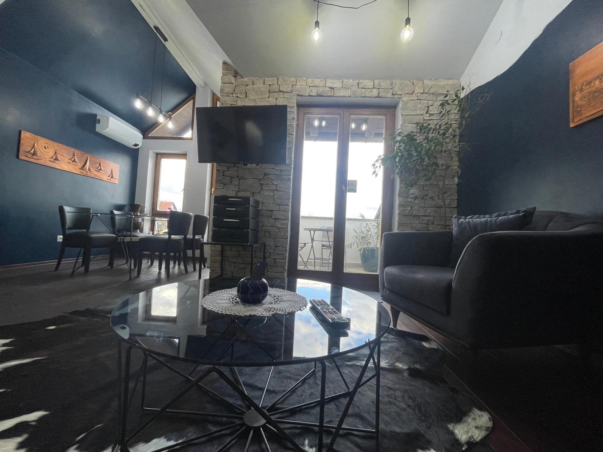 Vila Milka - Balkon - Besplatan Parking - Samostalna Prijava Karlovac Exteriör bild