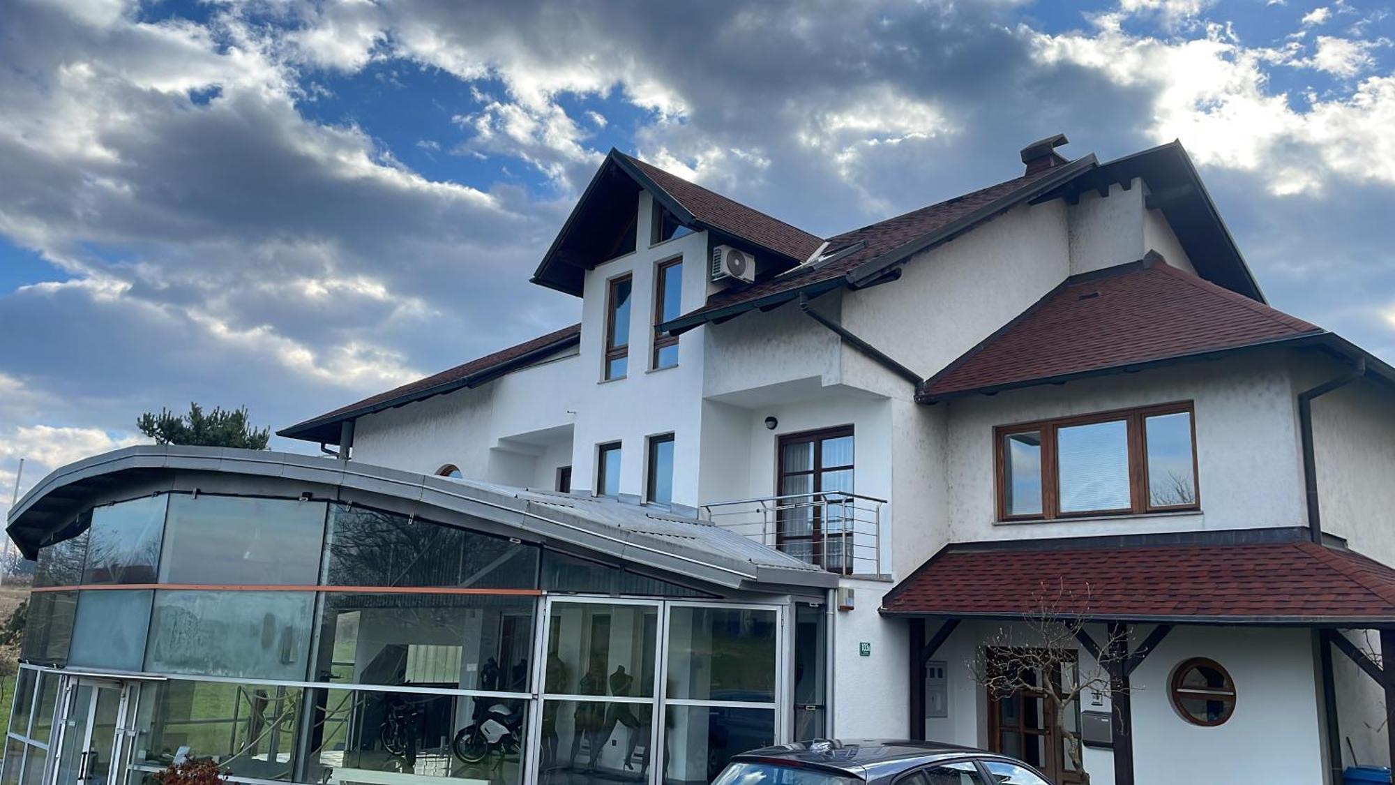 Vila Milka - Balkon - Besplatan Parking - Samostalna Prijava Karlovac Exteriör bild