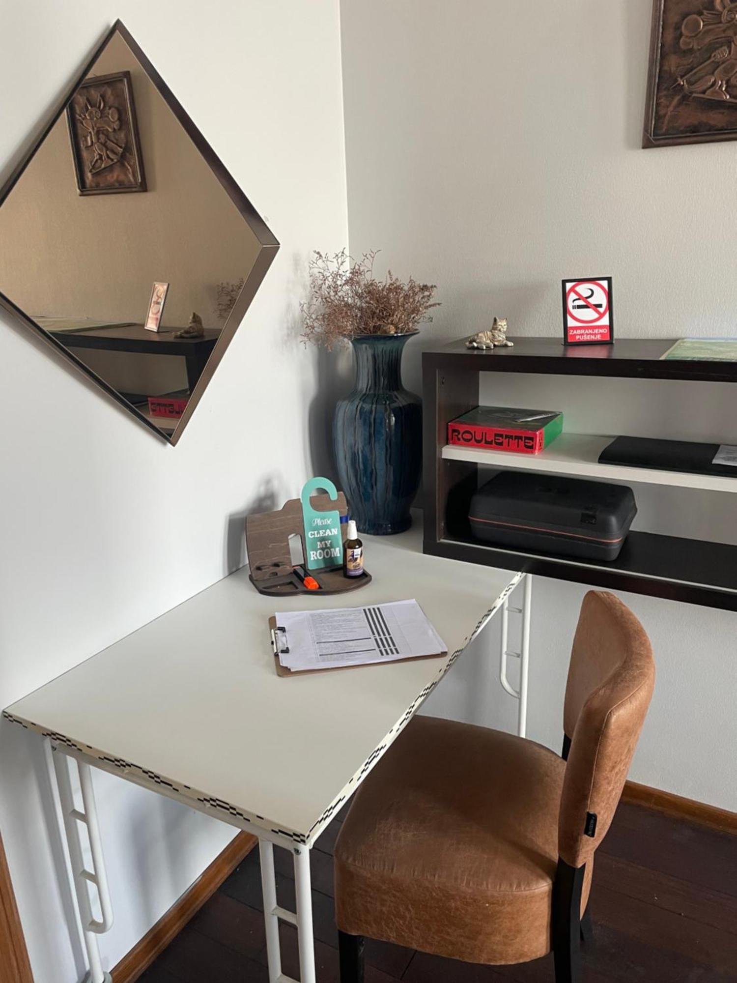 Vila Milka - Balkon - Besplatan Parking - Samostalna Prijava Karlovac Exteriör bild